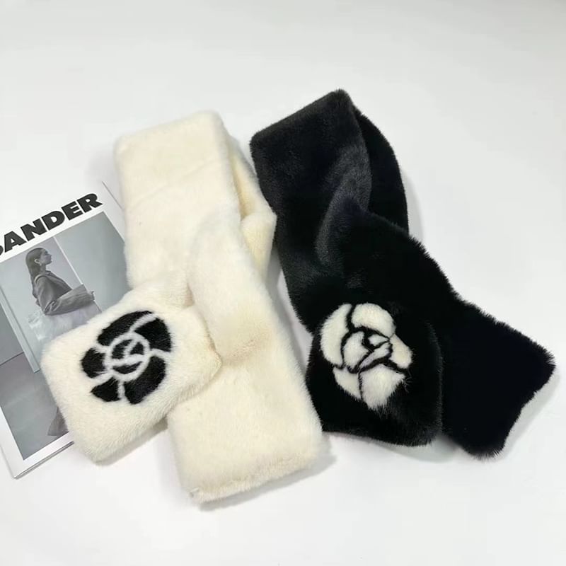 Floral Fluffy Bow Muffs Ear Scarf Print / Set