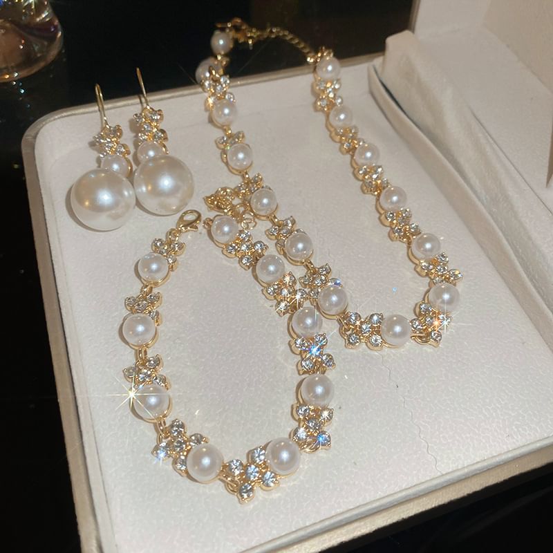 Necklace Faux Drop Earring Rhinestone / Floral Hook Bracelet Pearl