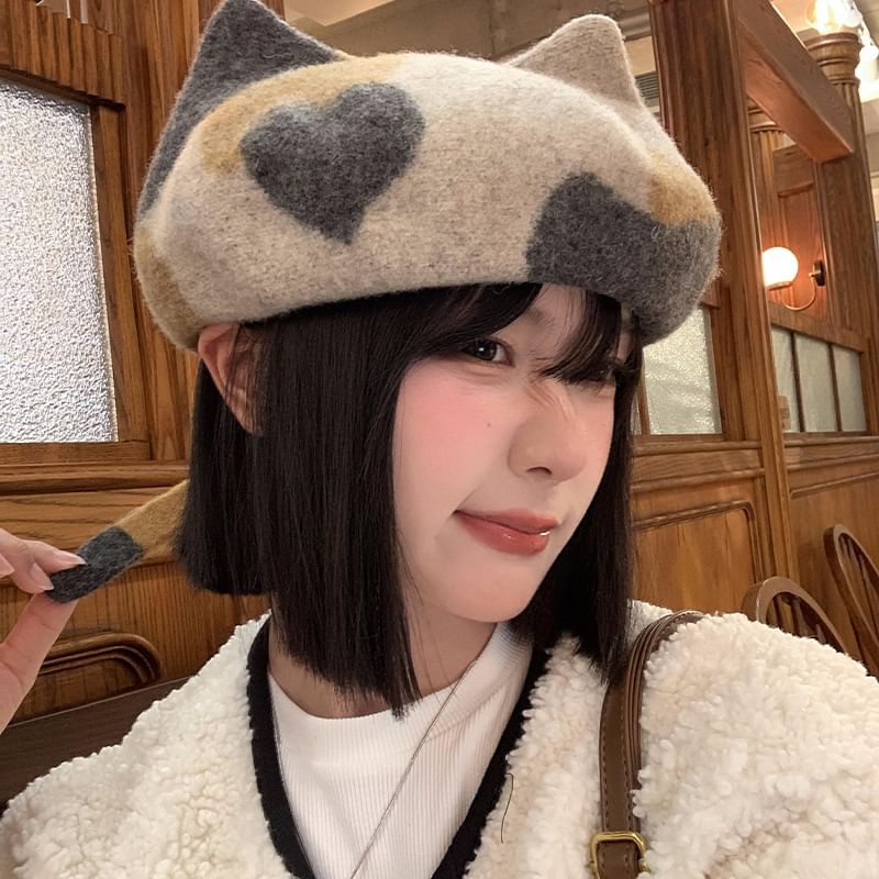 Patterned Ear Cat Beret