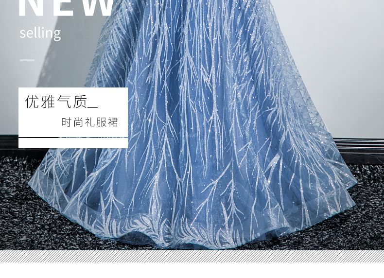 Gown Sleeveless Mock Patterned Beaded Evening A-Line Neck Mesh