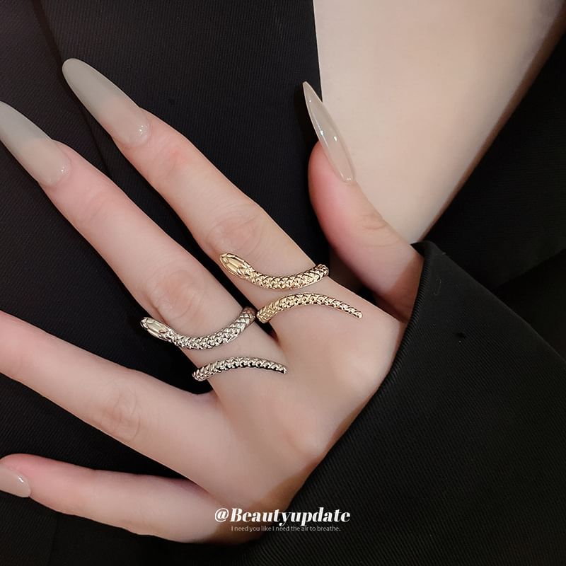 + Snake Ring Set: Bangle