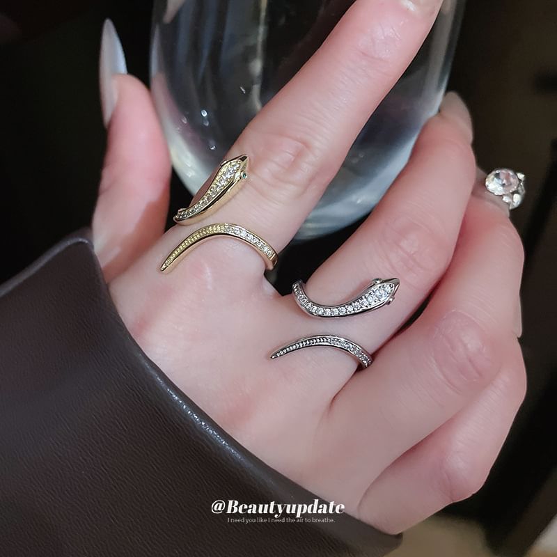 Rhinestone Snake Ring Open