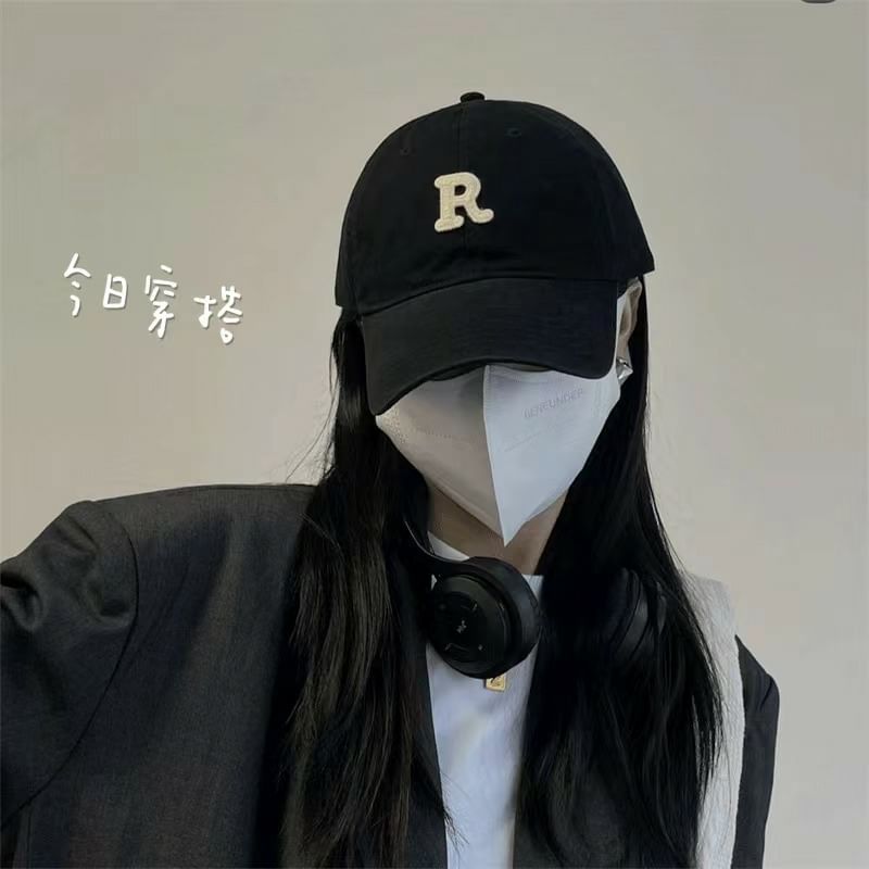 Lettering Embroidered / Baseball Cap Plain