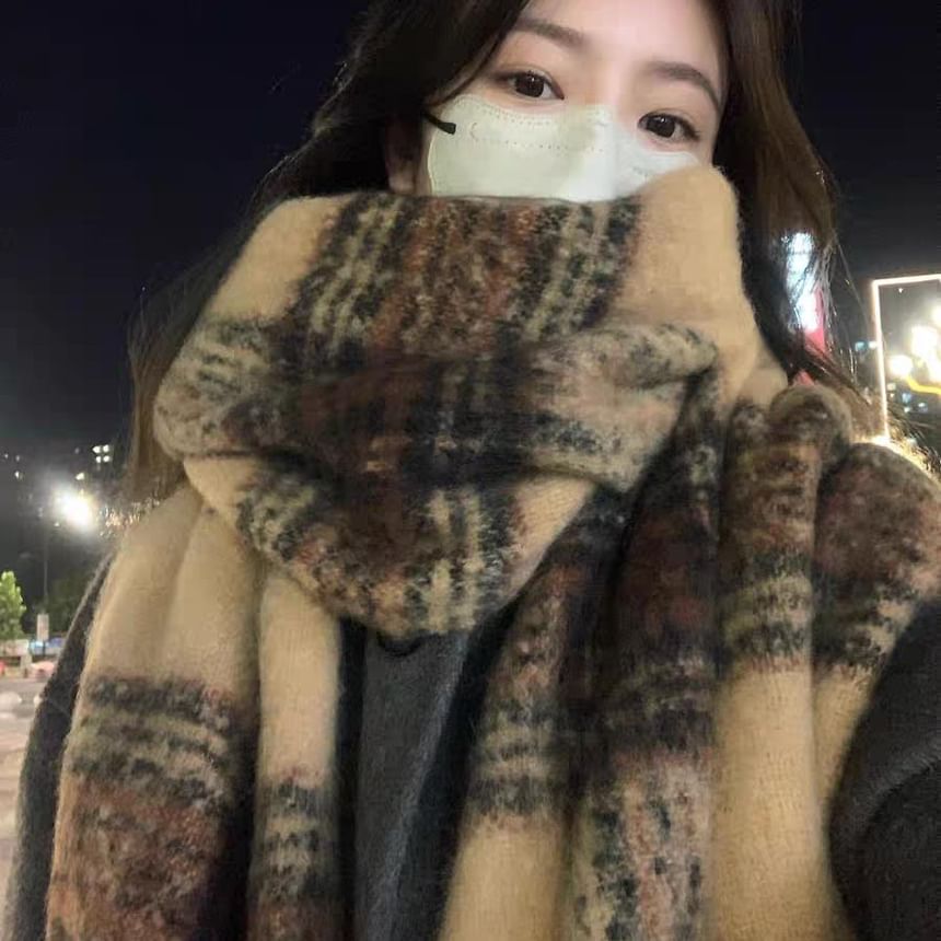 Plaid Scarf Fringe
