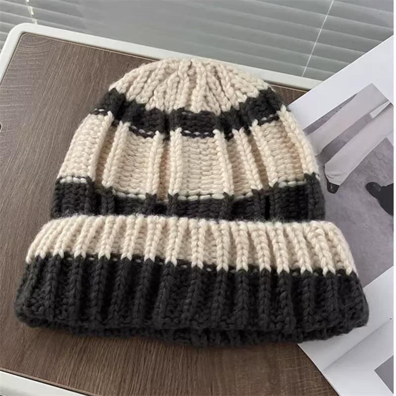 / Plain Beanie Ribbed Striped