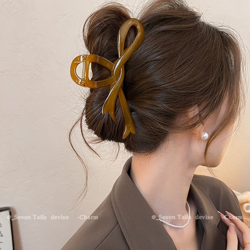 Claw Bow Plain Hair