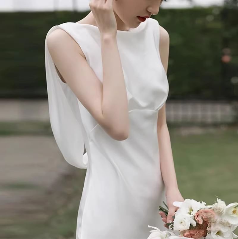 Mermaid Sleeveless Plain Wedding Backless Gown