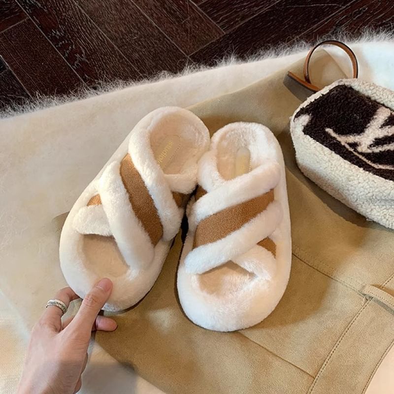 Plain Fleece Cross Band Slide Sandals