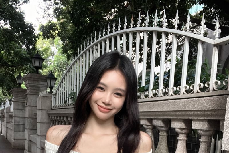 Scoop Knit Neck Sweater Cable Plain