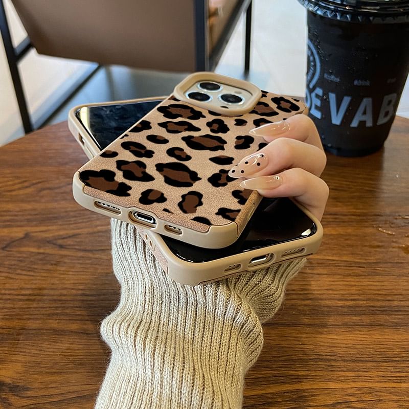 Phone Leopard Print Case
