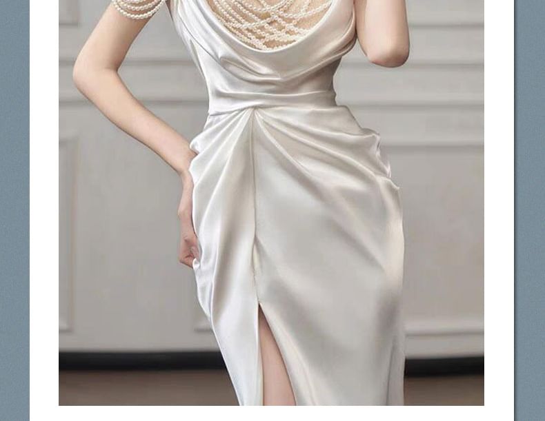 Sleeveless Scoop Neck Plain Ruched Slit Sheath Evening Gown