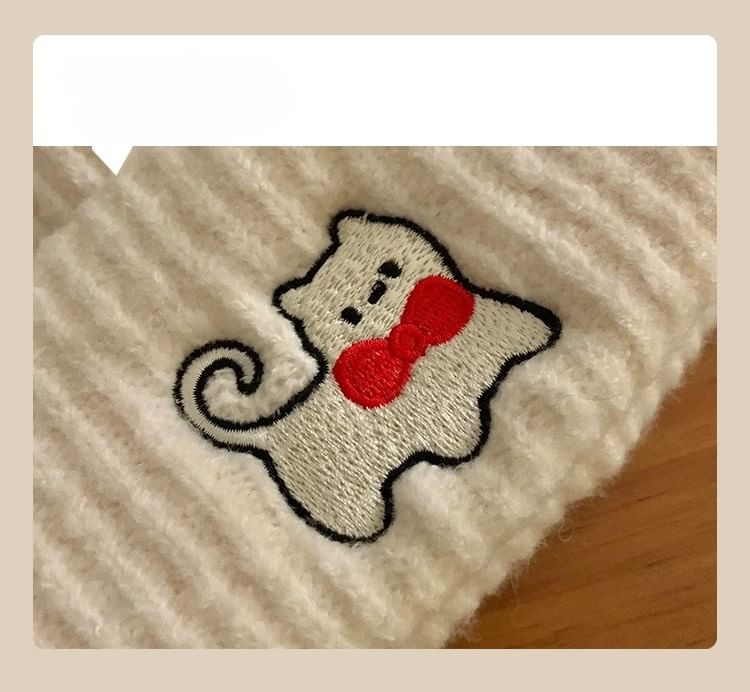 Beanie Cat Knit Embroidered