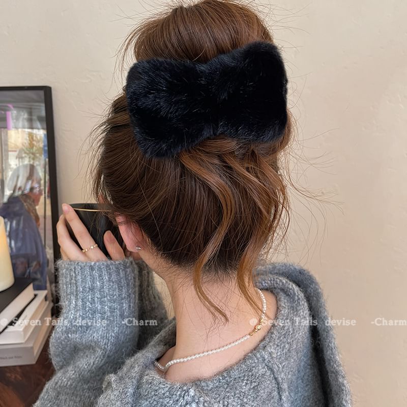 Clip Hair Claw Chenille Bow