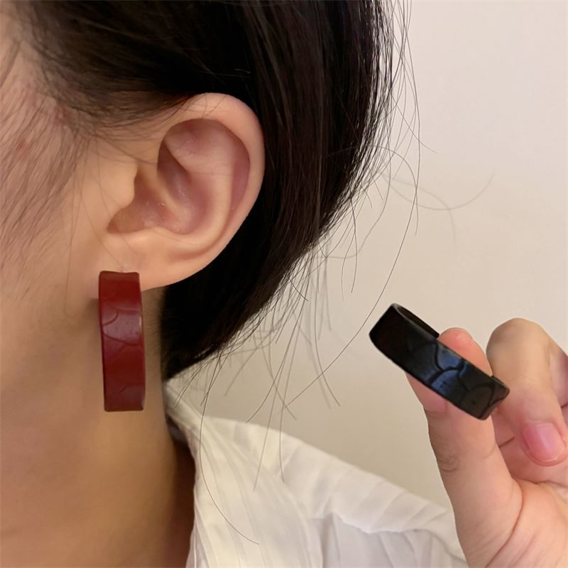 Textured Hoop Earring