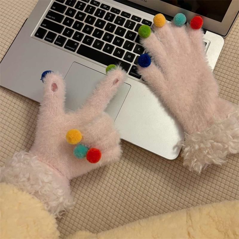 Two Tone Fluffy Trim Gloves