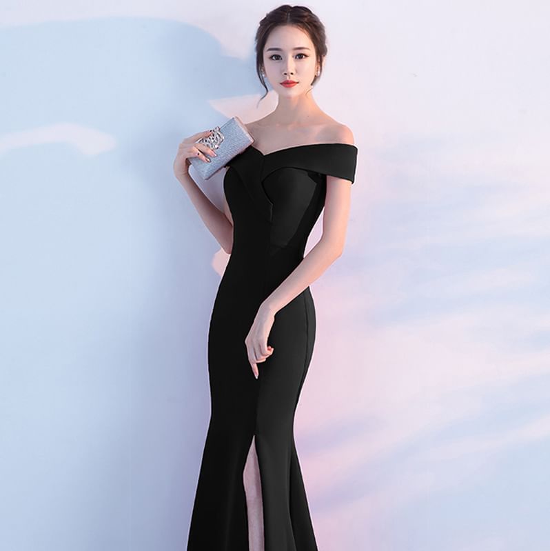 Mermaid Slit Plain Gown Evening Off-Shoulder