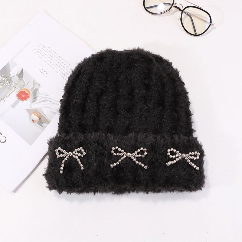 Chenille Beanie Metallic Bow Studded