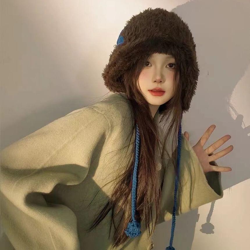 Trapper Chenille Applique Hat Bow