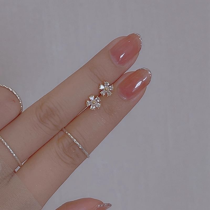 Alloy Earring Stud Floral Rhinestone