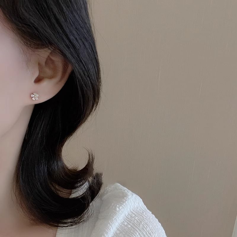 Alloy Earring Stud Floral Rhinestone