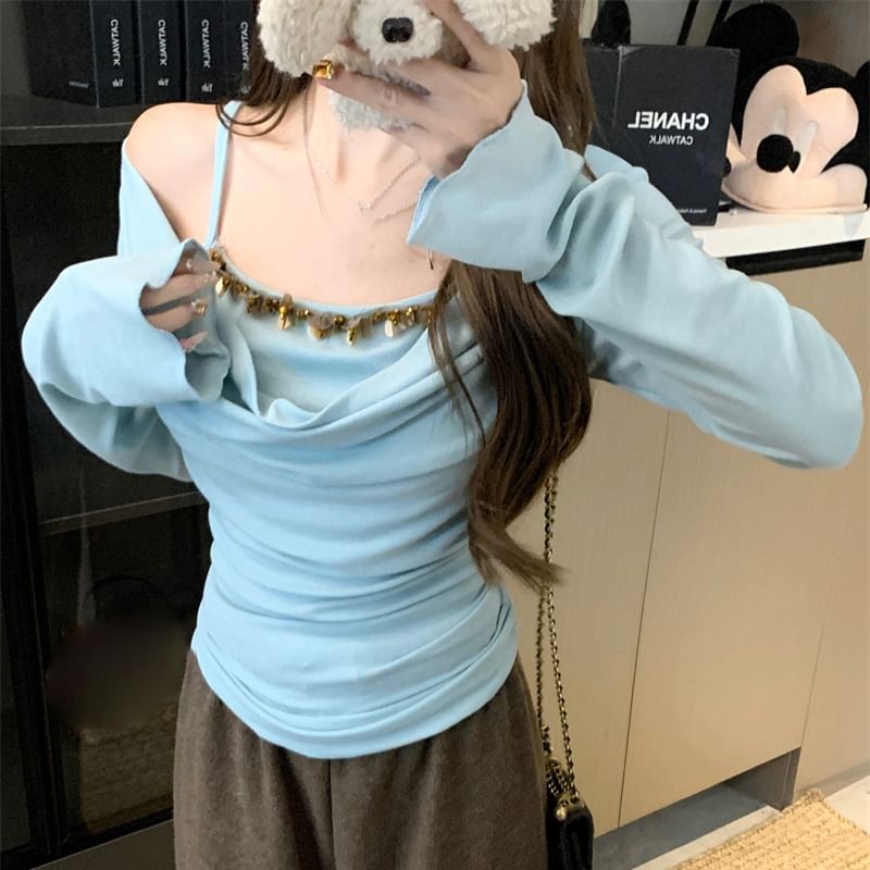 Two Off Mock Long Piece Top Shoulder Sleeve