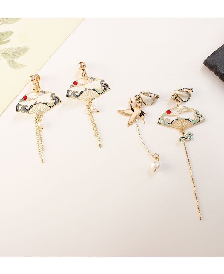 Designs) (Various Earring Crane Dangle Alloy