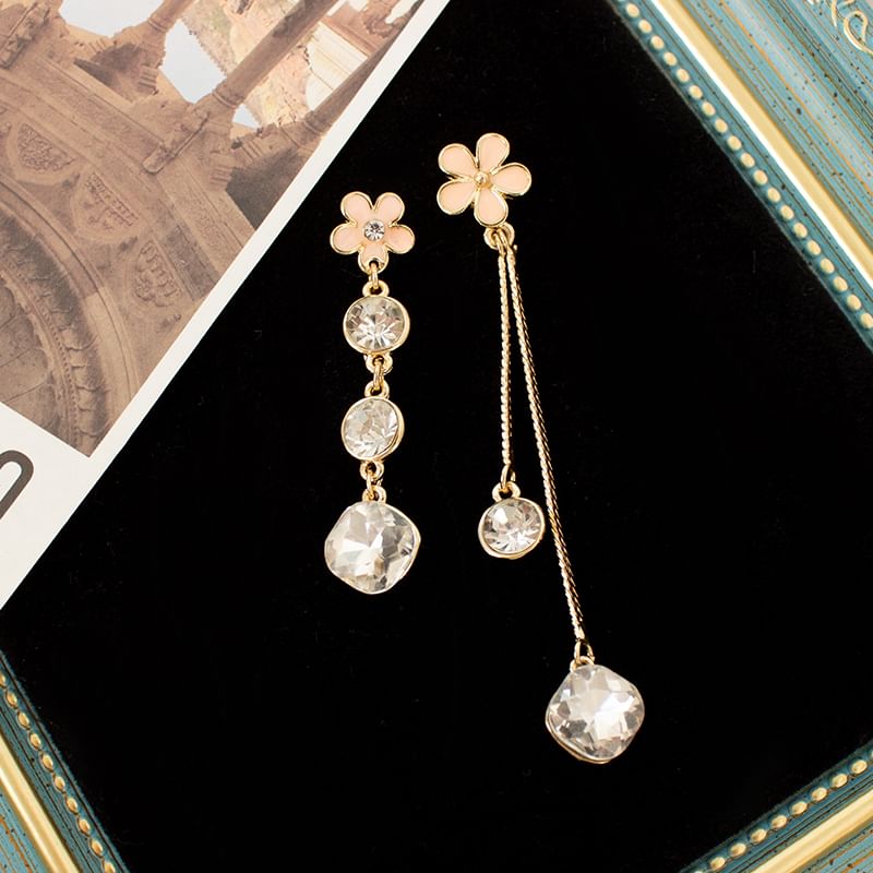 Dangle Earring Alloy Asymmetrical Rhinestone Floral