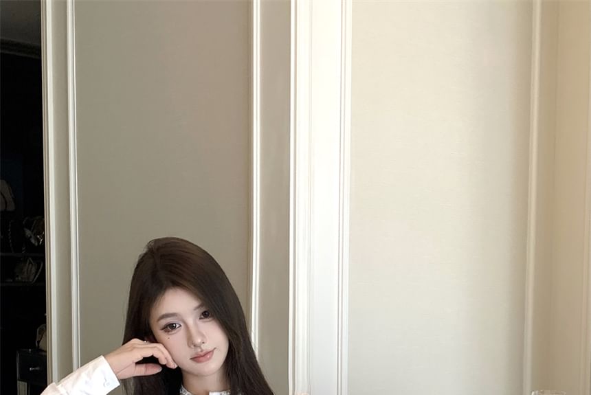 Plain Long-Sleeve Ruffle Crop Shirt