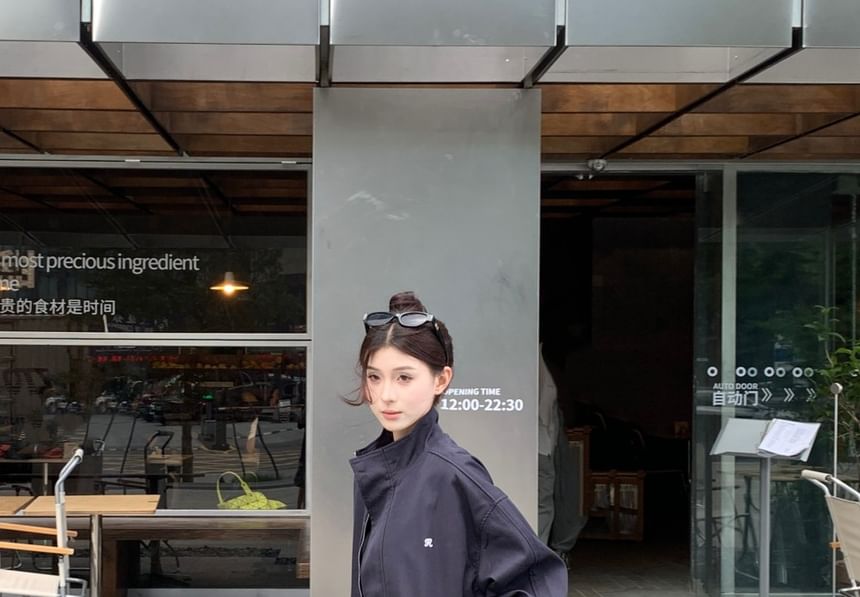 Jacket Stand Zip Embroidered Collar