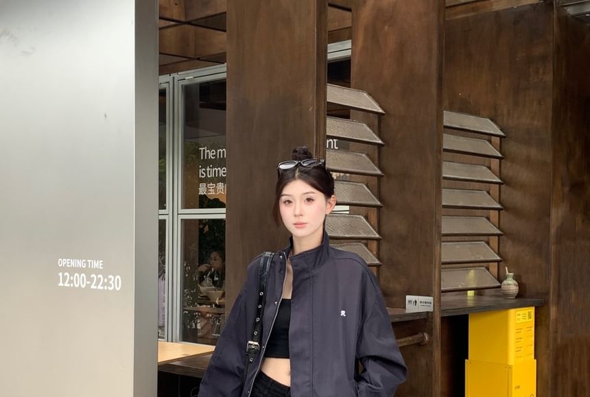 Jacket Stand Zip Embroidered Collar