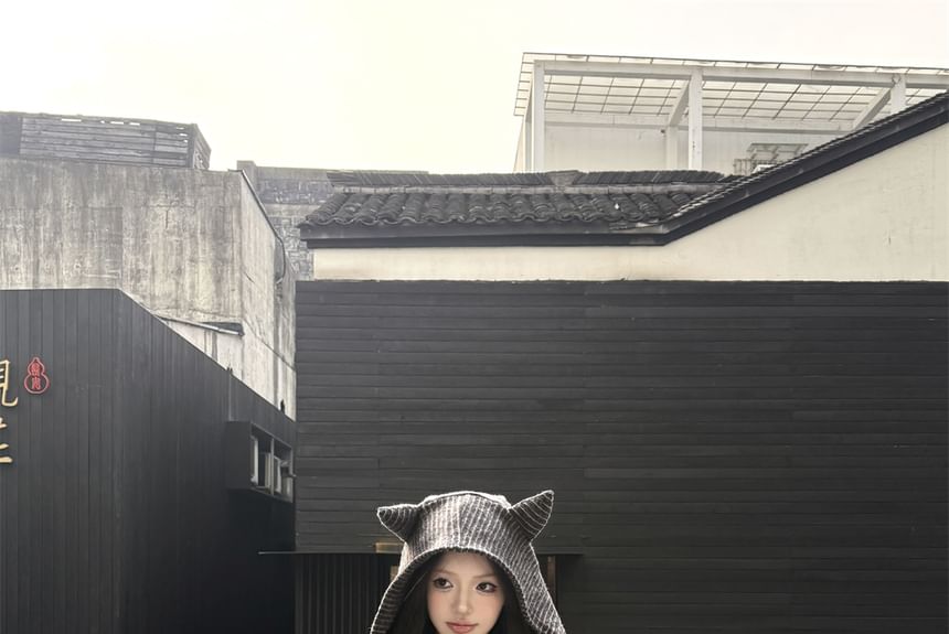 Accent Horn Zip Devil Bootcut Striped Waist Hoodie Crop Sweatpants / Drawstring