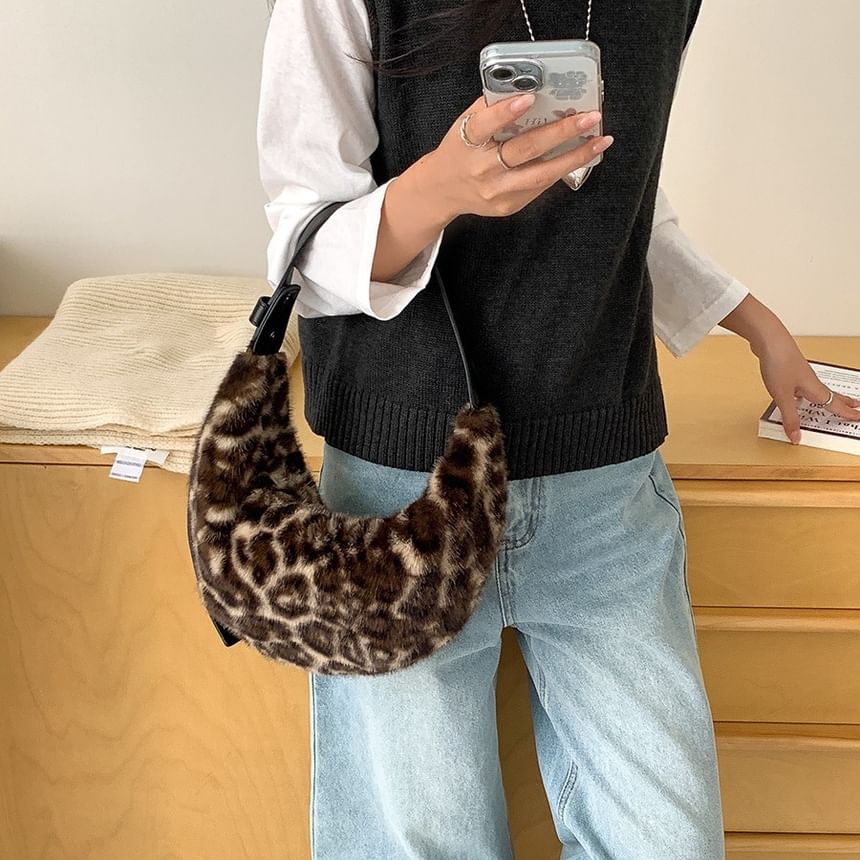 Print Leopard Fluffy Shoulder Bag