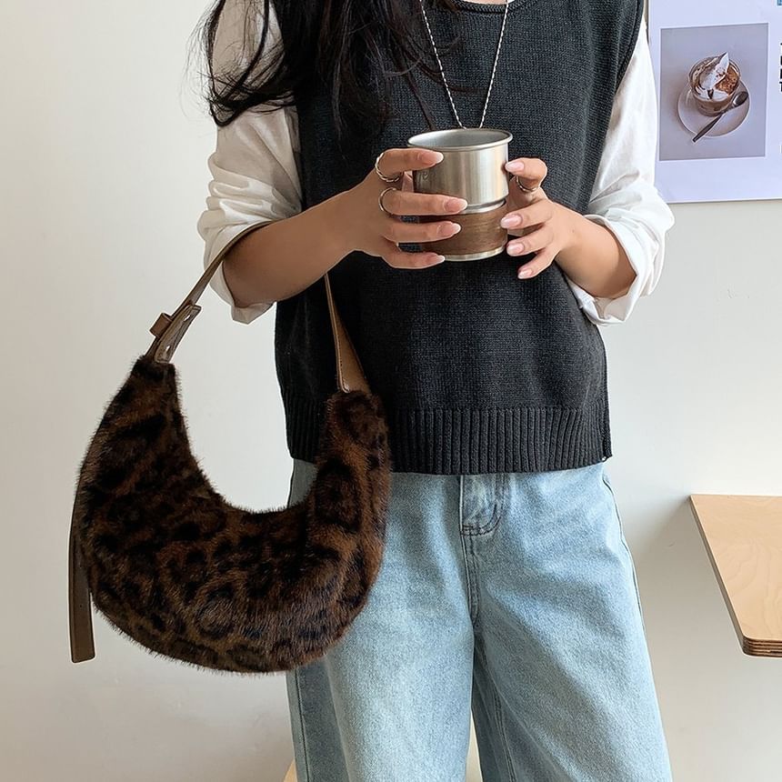 Print Leopard Fluffy Shoulder Bag