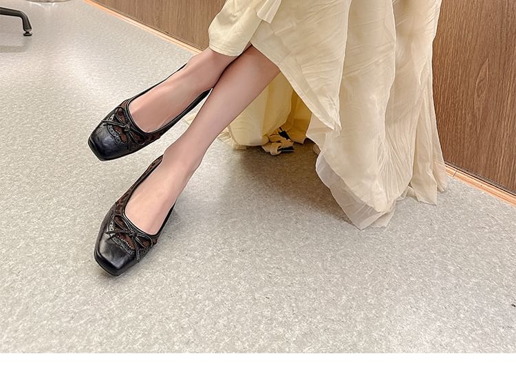 Pumps Accent Panel Heel Print Bow Leopard Faux Brogue Low Leather