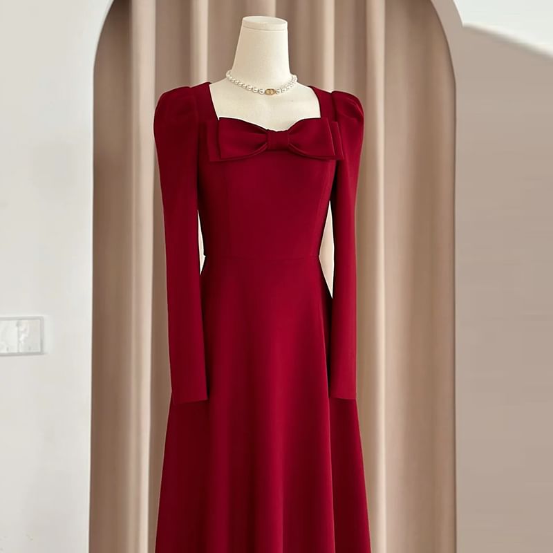 Plain Evening Long-Sleeve Square-Neck Gown Bow A-Line