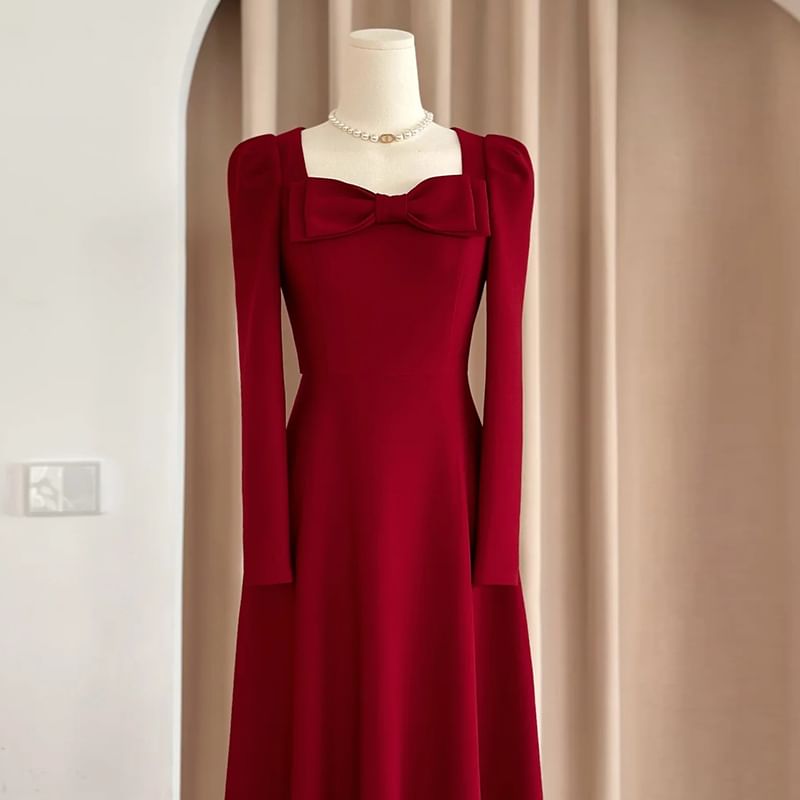 Plain Evening Long-Sleeve Square-Neck Gown Bow A-Line