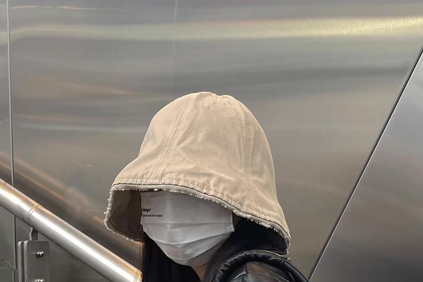 Bucket Hat Frayed Plain