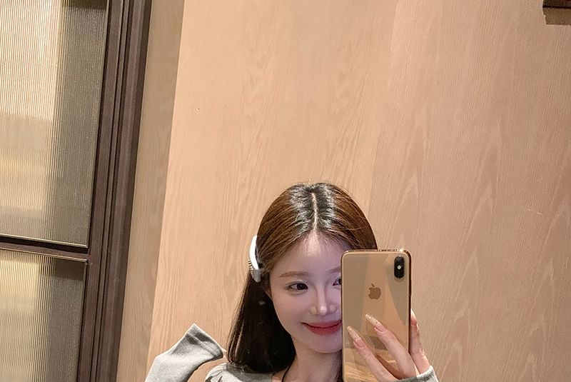 Long-Sleeve Top Plain Crewneck Ruffle