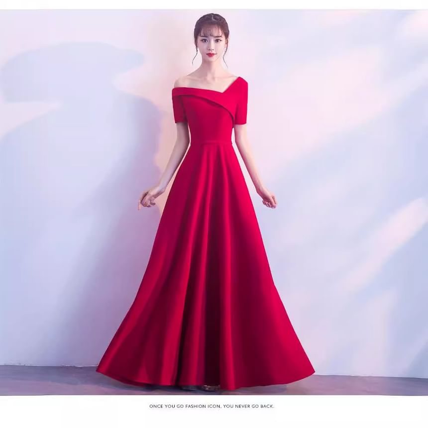 A-Line Asymmetrical Short-Sleeve Evening Plain Gown