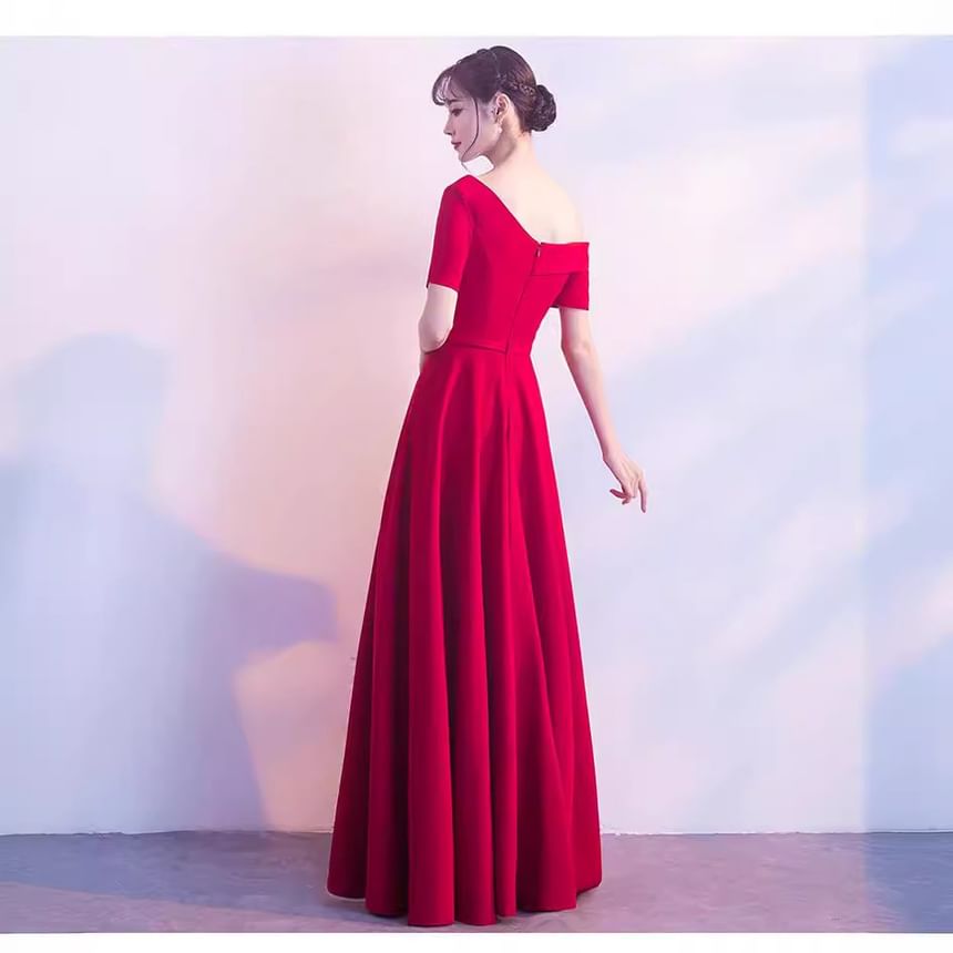 A-Line Asymmetrical Short-Sleeve Evening Plain Gown