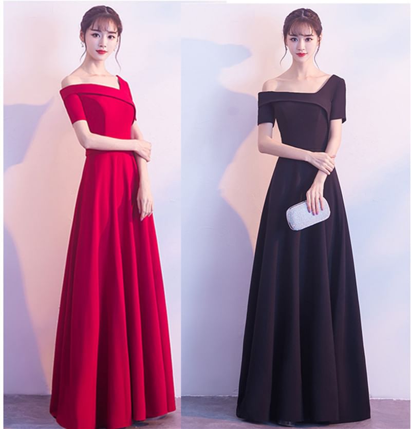 A-Line Asymmetrical Short-Sleeve Evening Plain Gown