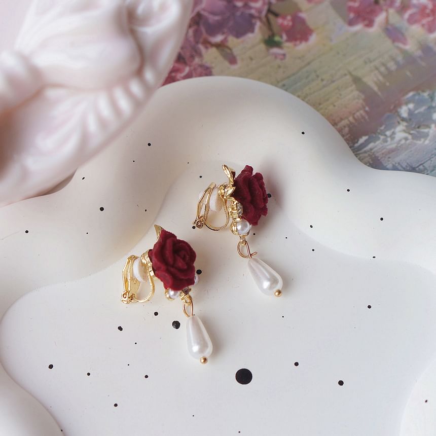 On Drop Rose / Clip Pearl Faux Earring