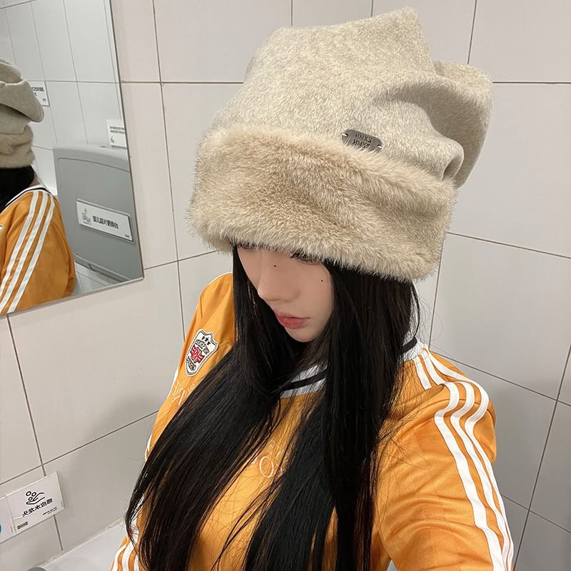 Plain Panel Beanie Fluffy