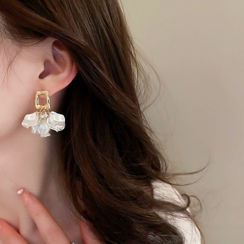 Earring Drop Flower