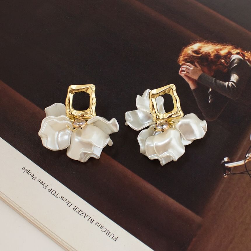 Earring Drop Flower