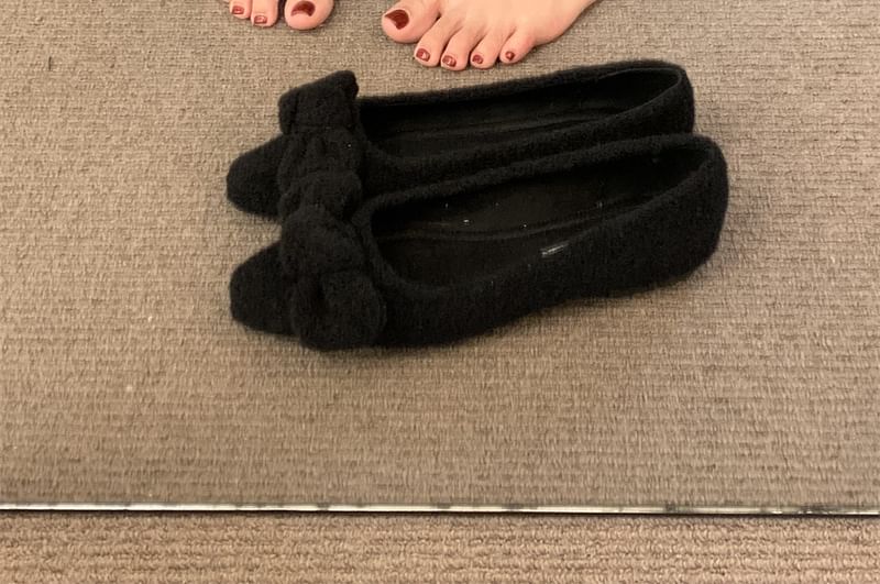 Bow Toe Flats Square