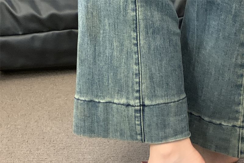 Bow Toe Flats Square