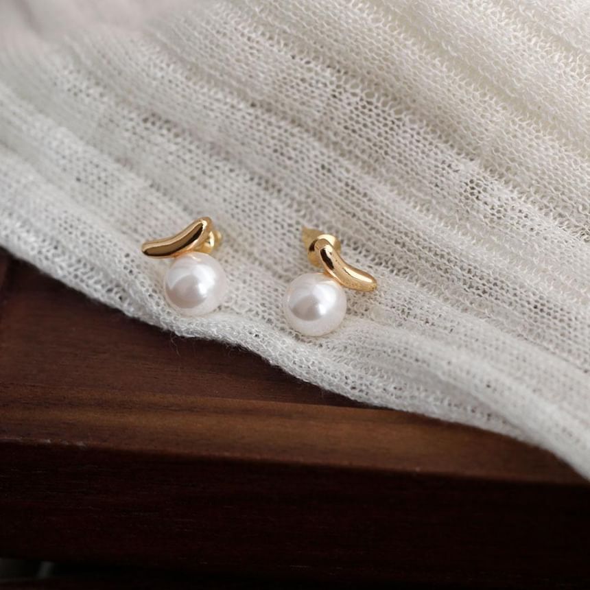 Faux Silver Pearl 925 Sterling Stud Earring