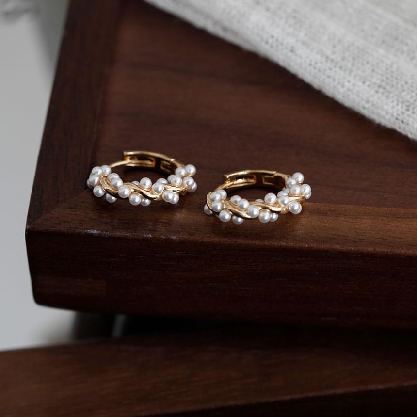 Hoop Faux Pearl Earring