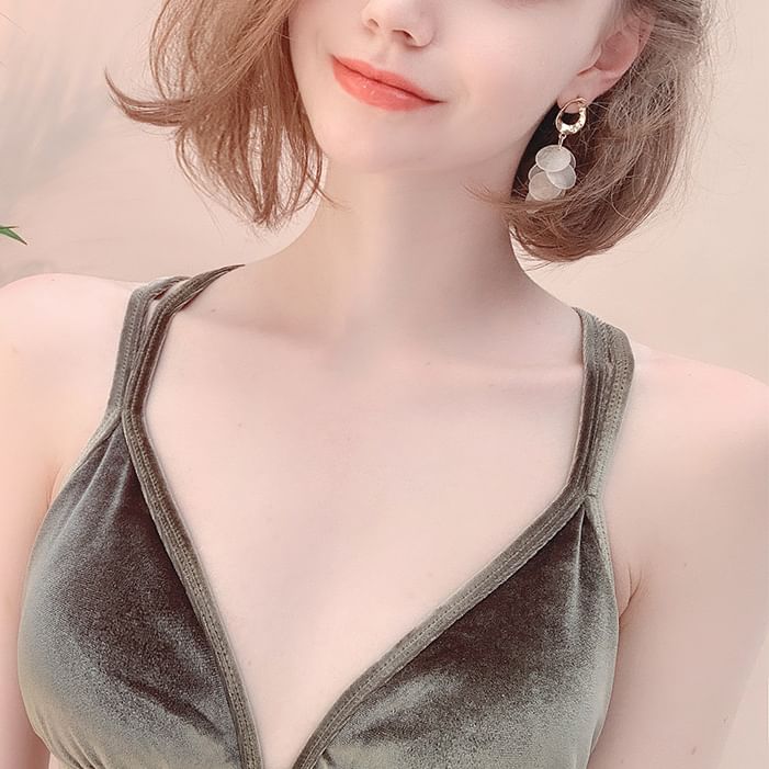 / Earring Drop On Disc Clip Shell